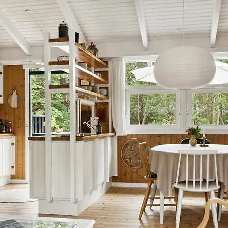 Semesterbostad Authentic Idyll Near And Forest *