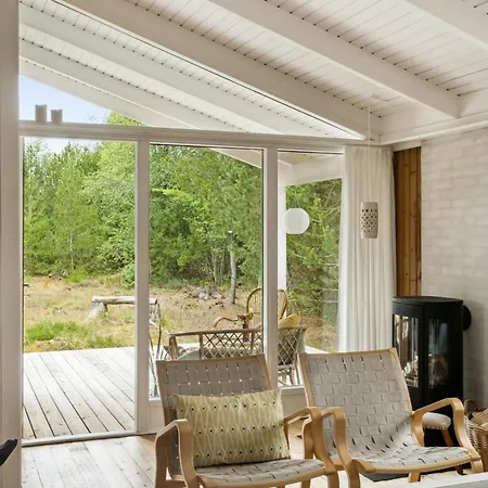 Authentic Idyll Near And Forest Semesterbostad *
