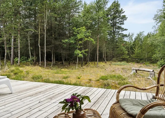 Authentic Idyll Near And Forest Semesterbostad Ålbæk