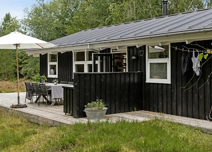 Semesterbostad Authentic Idyll Near And Forest